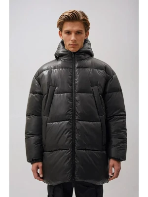 Weekday Kurtka zimowa w kolorze czarnym rozmiar: XL