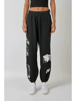 Weekday Spodnie dresowe w kolorze czarnym rozmiar: M