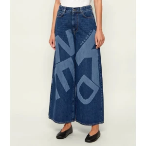 Weekend MaxMara Jeansy WKDVORTICE | Loose fit