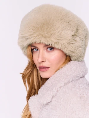 Wełniana czapka z futrem w beżowym kolorze TARANKO
