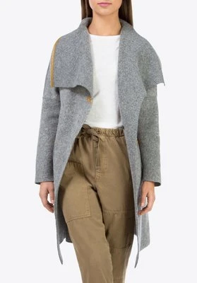 Wełniany płaszcz damski z wykładanym kołnierzem szary Wittchen