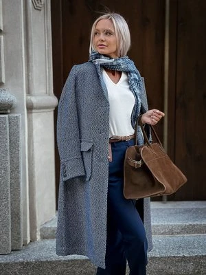 Wełniany płaszcz damski ze splotem w jodełkę - Vintage Romance Olsen