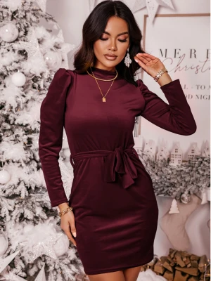 Welurowa sukienka z golfem REBECCA - bordowa  magmac 