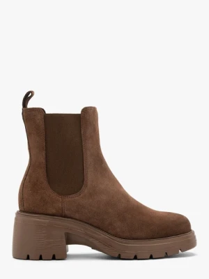 Welurowe brązowe sztyblety damskie na masywnym spodzie Ryłko