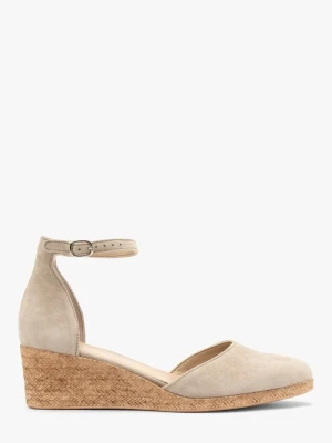 Welurowe czółenka na platformie Ryłko