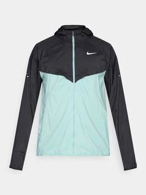 Wiatrówka Nike Performance