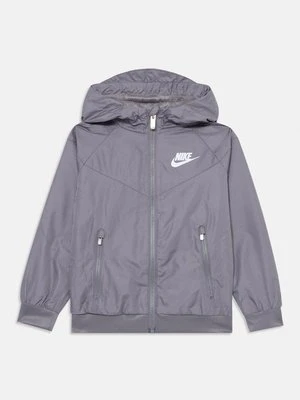 Wiatrówka Nike Sportswear