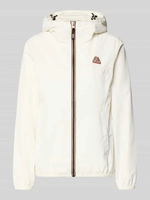 Wiatrówka o kroju regular fit z aplikacją z logo Superdry