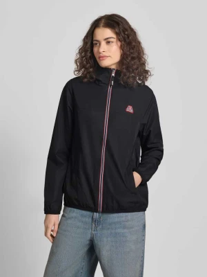 Wiatrówka o kroju regular fit z aplikacją z logo Superdry