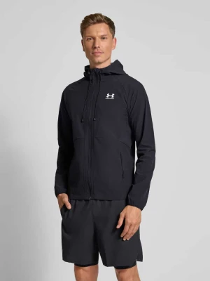 Wiatrówka o kroju regular fit z nadrukiem z logo Under Armour