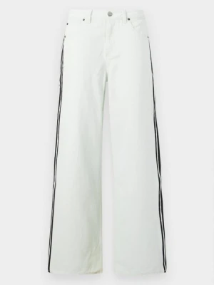 Wide leg adidas Originals