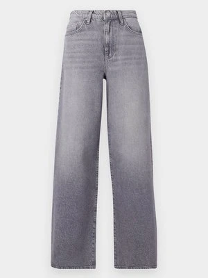 Wide leg Aware