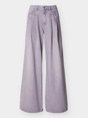 Wide leg Boss