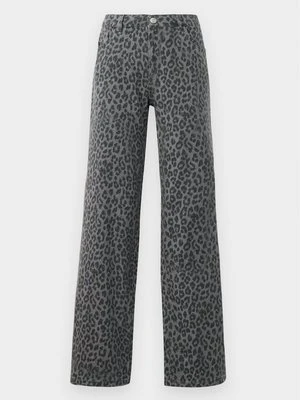 Wide leg Only
