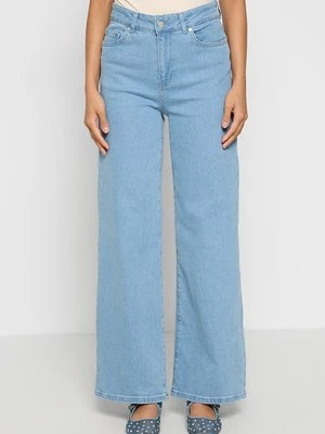 Wide leg Soaked in Luxury