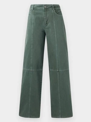 Wide leg Stine Goya