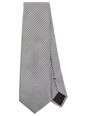 Wielofunkcyjny Krawat dla wszechstronnego stylu Giorgio Armani