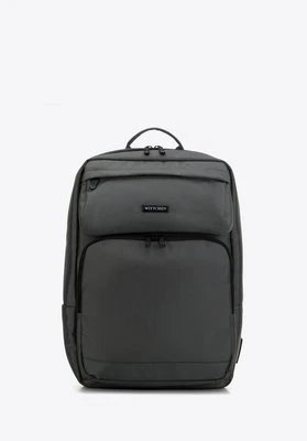 Wielofunkcyjny męski plecak do samolotu z wejściem USB szary Wittchen