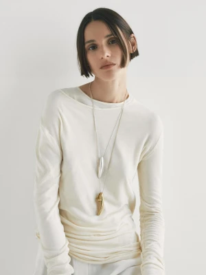 Wisiorek W Kształcie Orzeszka Laskowego - Złoty - - Massimo Dutti - Kobieta