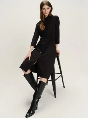 Wiskozowa czarna sukienka z zapięciem na guziki Greenpoint