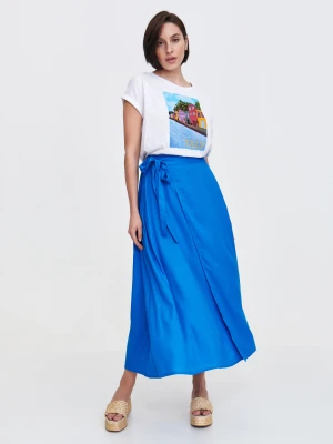 Wiskozowa spódnica w chabrowym kolorze