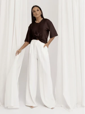 Wiskozowy t-shirt z ozdobną róża CRESSIDA - czekoladowy  magmac 