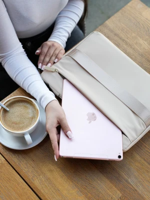 Wodoodporne etui na laptop o wielkości 14 cali beżowe Puccini