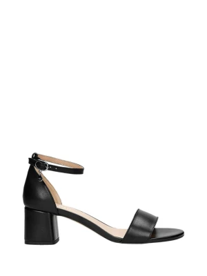 Wojas Sandały w kolorze czarnym na obcasie rozmiar: 39