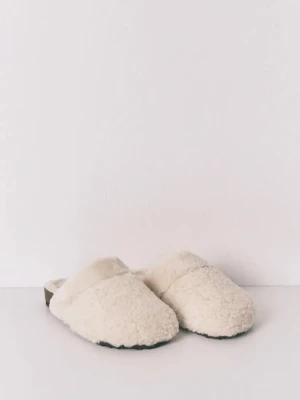 women'secret kapcie HOMEWEAR ANIMAL PRINT kolor beżowy 4992534