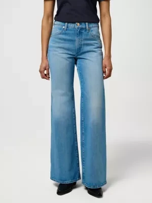 Wrangler 70S Flare Jean Soft Ocean Size 33 x32