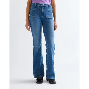 Wrangler Flare Jean Raven Size 34 x34