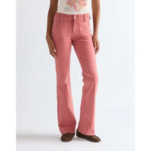 Wrangler Flare Jean Washed Red Size 32 x32