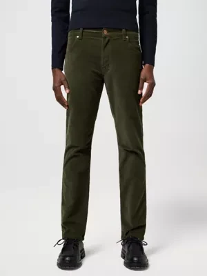 Wrangler Greensboro Corduroy Straight Pant Forest Night Size 44 x34
