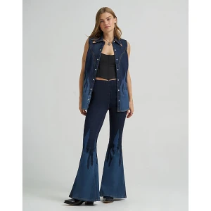 Wrangler Lainey Wilson x Wrangler Flame Pull On Flare Jean Rinse Size 31 x32