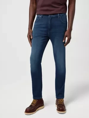 Wrangler Larston Low Stretch Slim Tapered Jean Fog Size 40 x34