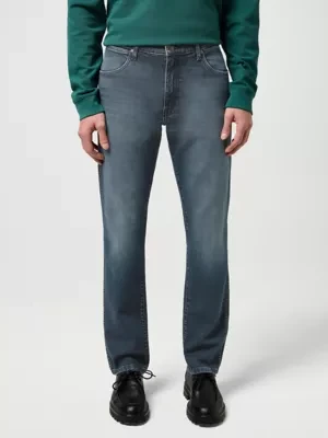 Wrangler Larston Medium Stretch Slim Tapered Jean Ocean Storm Size 40 x32