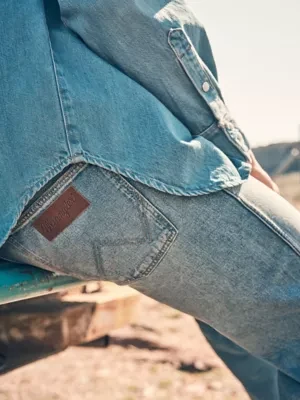 Wrangler Loose Straight Jean Authentic Medium Size 40 x32