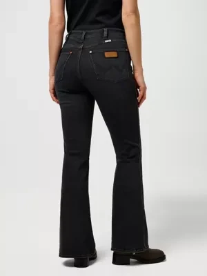 Wrangler Montana Flare Jean Constellation Size 33 x34