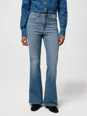 Wrangler Montana Flare Jean Galveston Size 33 x34