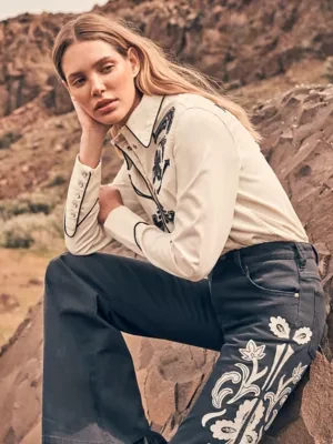 Zdjęcie produktu Wrangler Regular Applique Shirt Worn White Size