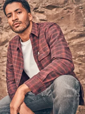 Wrangler Relaxed 1 Pocket Flannel Shirt Black Wine Size