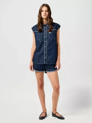 Wrangler Relaxed Piped Short Saddle Size