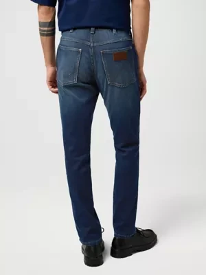 Wrangler River Tapered Jean Fog Size 38 x32