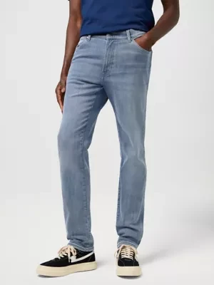 Wrangler River Tapered Jean Grey Light Size 38 x32