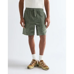 Wrangler Vinla Relaxed Short Agave Green Size