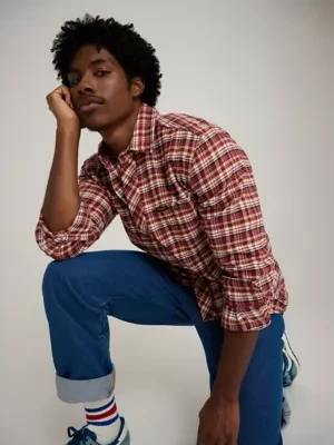 Wrangler Wrangler® X Stranger Things ™ Will Shirt Fired Brick Size