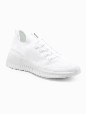 Wsuwane męskie buty sneakersy wykonane z lekkich materiałów - białe V4 OM-FOKS-0149
 -                                    42