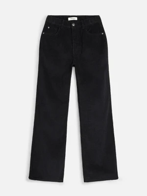 Wygodne spodnie sztruksowe, loose fit BonPrix czarny