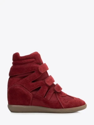 Wysokie sneakersy ze skóry zamszowej na koturnie bordowe Wittchen