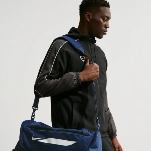 Wzmocniona torba piłkarska Nike Academy (rozmiar S, 40 l) - Niebieski